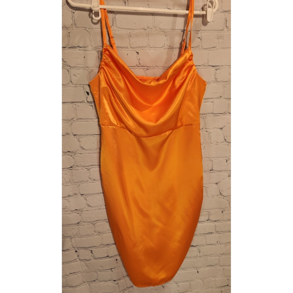 WILD FABLE Tangerine‎ Orange  Draped Neckline Ruched Mini Dress Medium - Picture 2 of 9